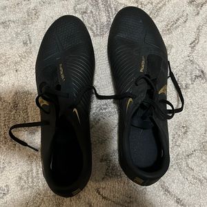 Nike phantom venom pro size 10 US